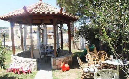 Yannis Pothoulakis Apartments Almirída Kültér fotó